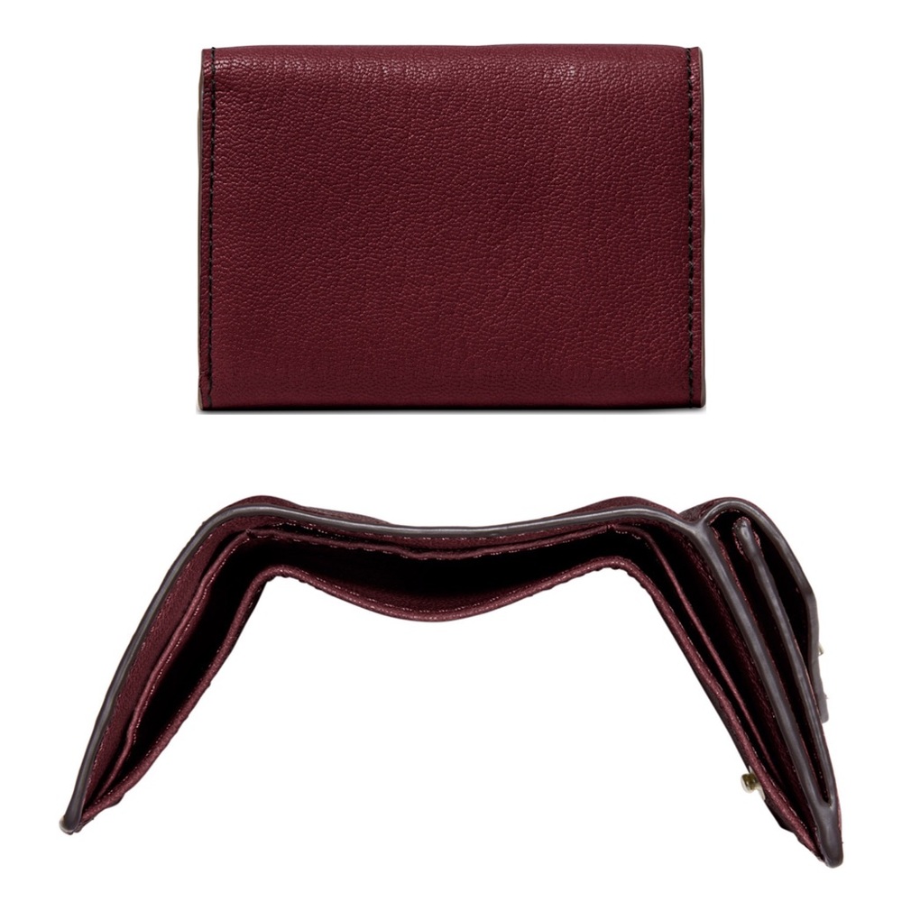 ❌SOLD❌ Michael Kors Small Flap Wallet ✨ - Picture 2 of 8